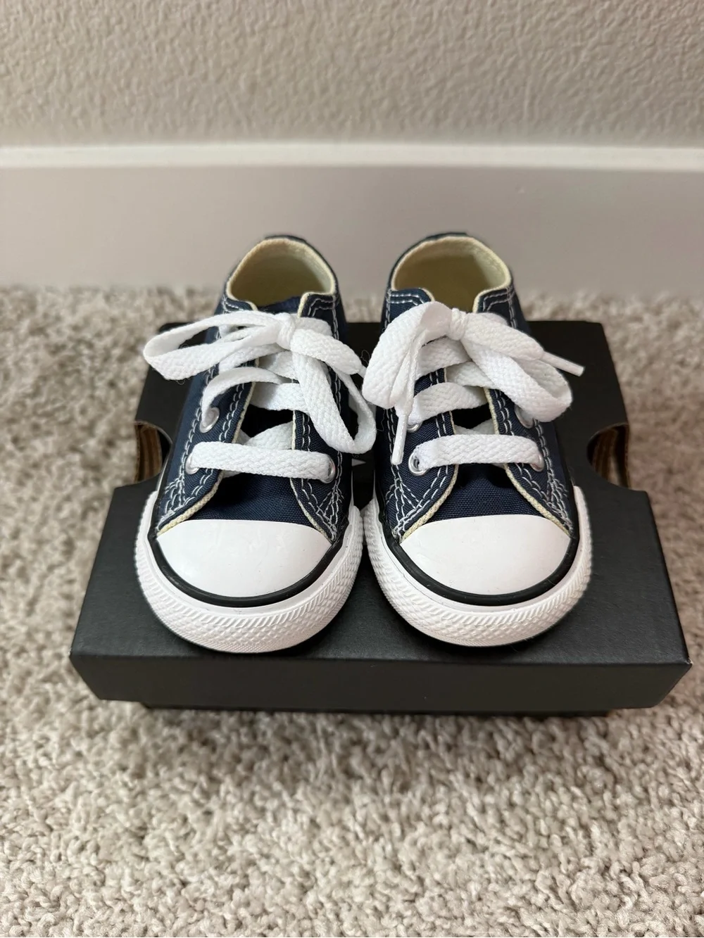 Converse kids low